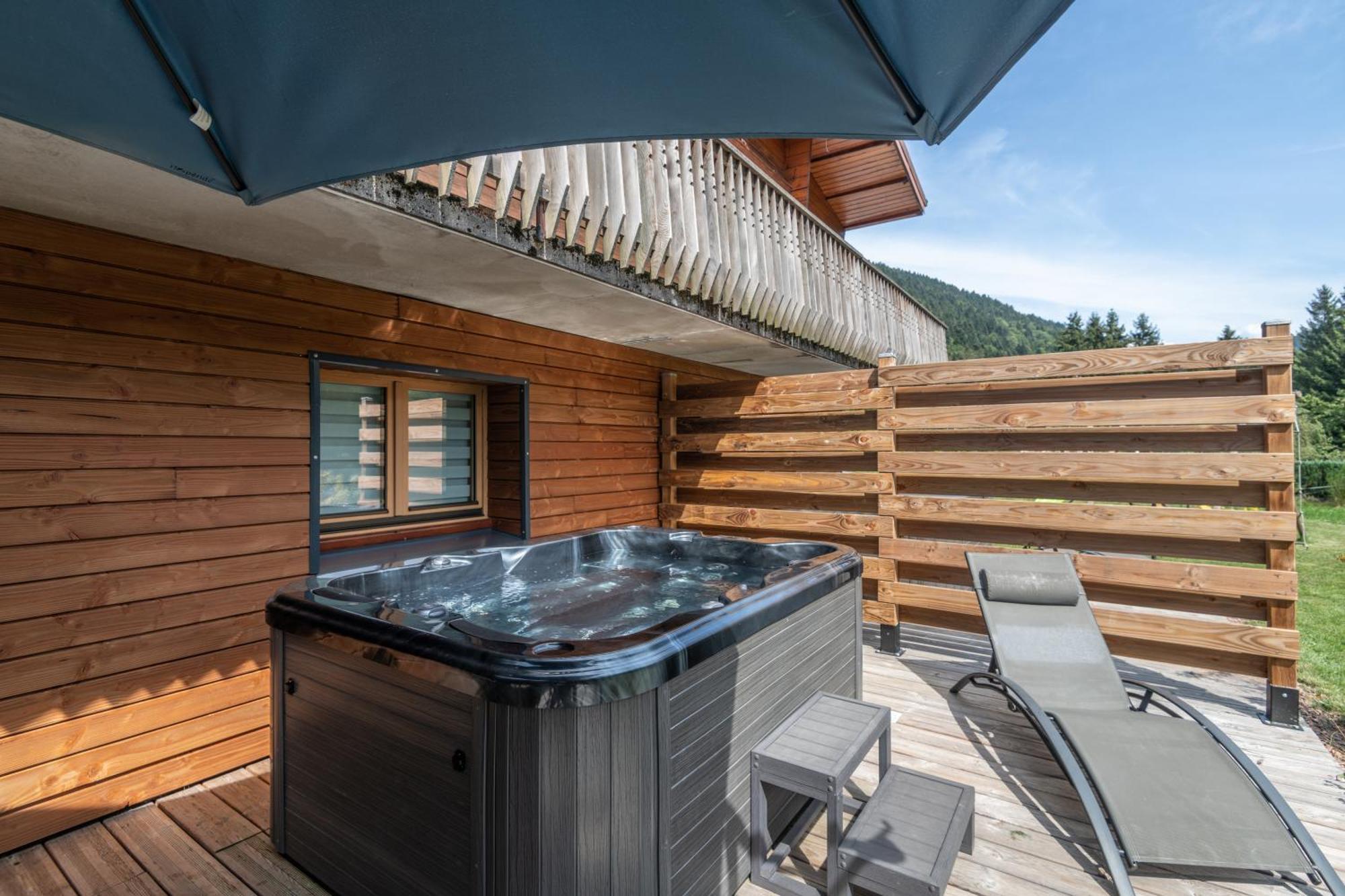 Chalets du Bouchot&Jacuzzi privatif proximité Gerardmer&La Bresse Rochesson Esterno foto