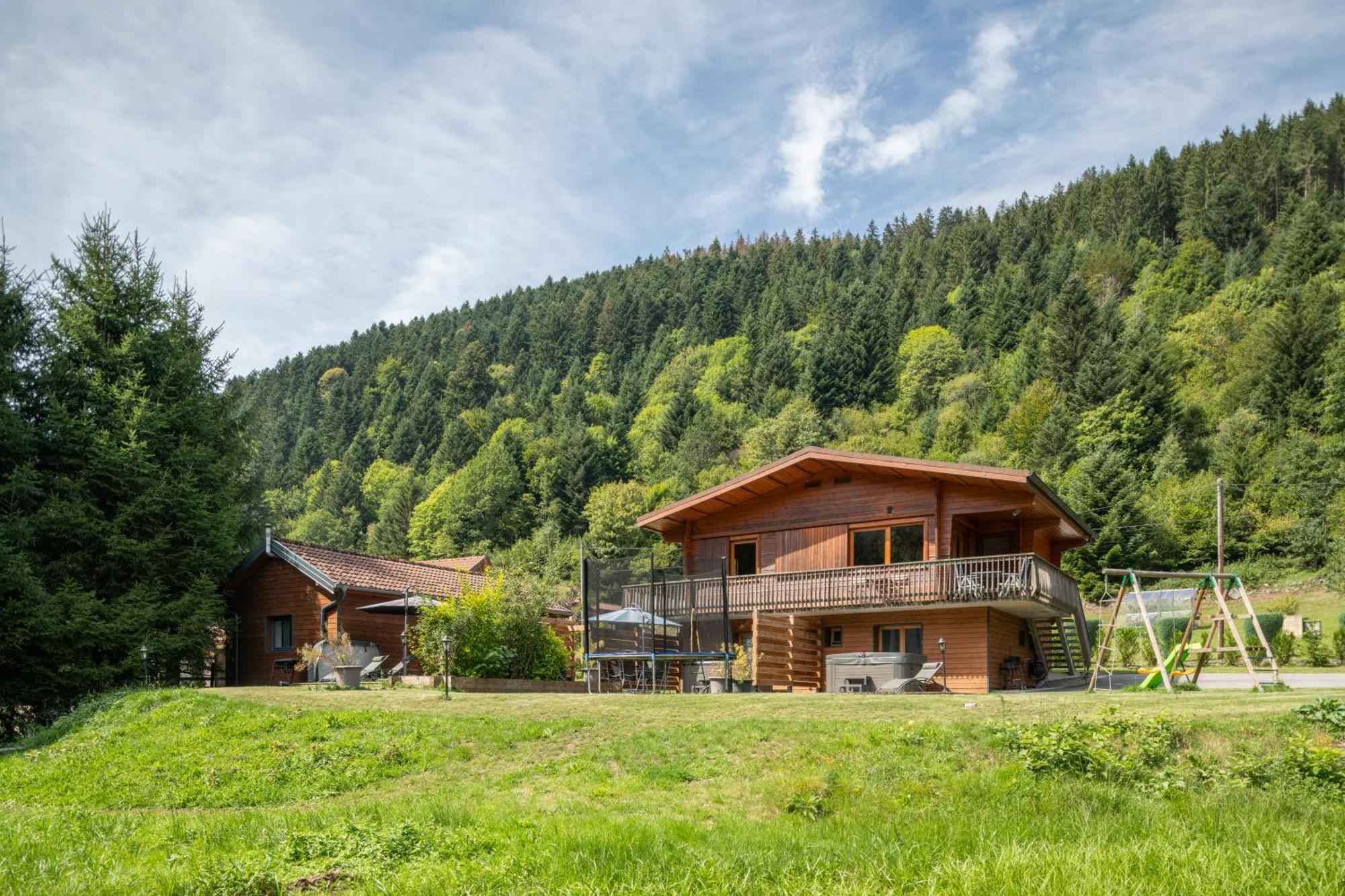 Chalets du Bouchot&Jacuzzi privatif proximité Gerardmer&La Bresse Rochesson Esterno foto