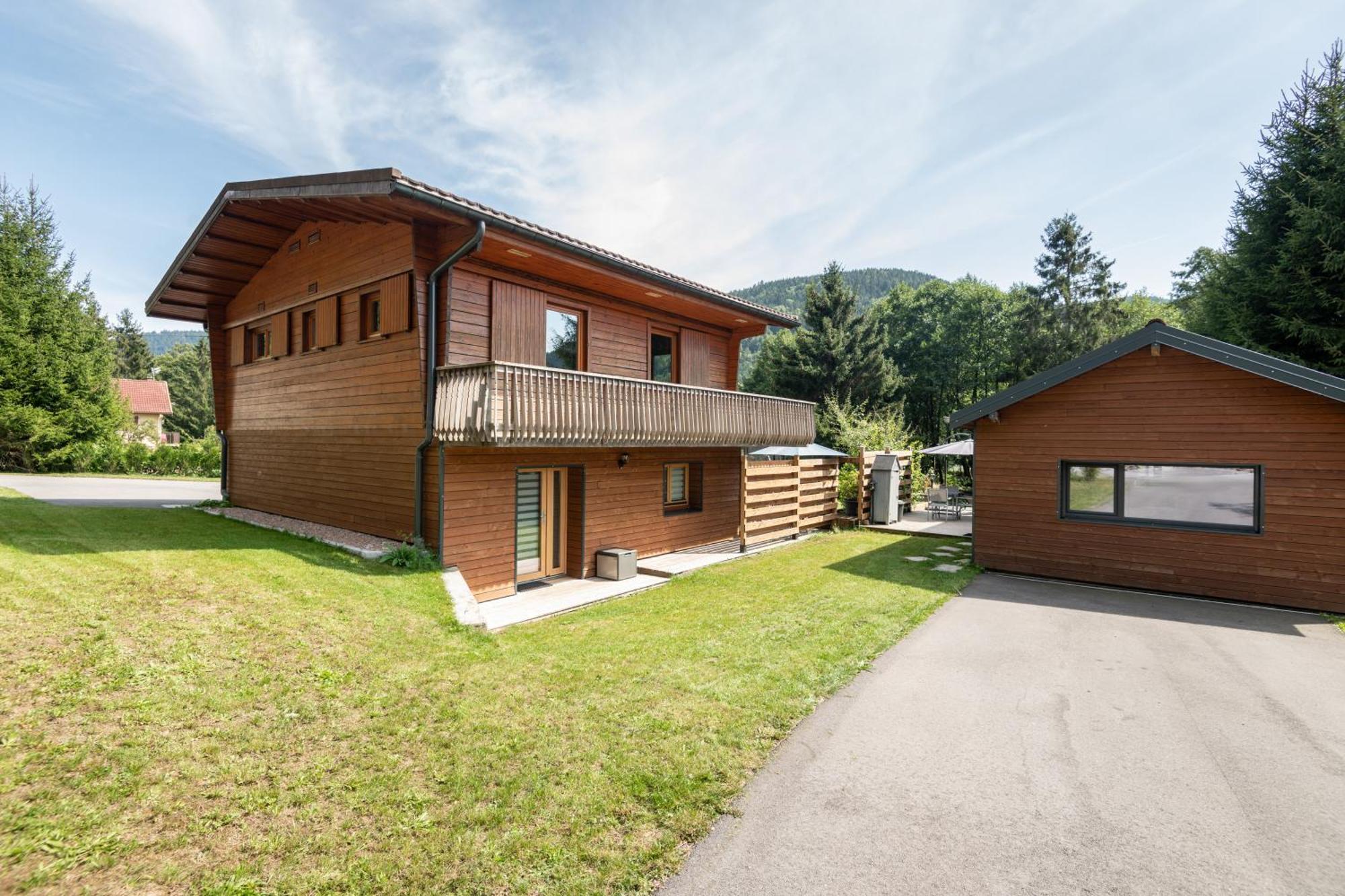Chalets du Bouchot&Jacuzzi privatif proximité Gerardmer&La Bresse Rochesson Esterno foto